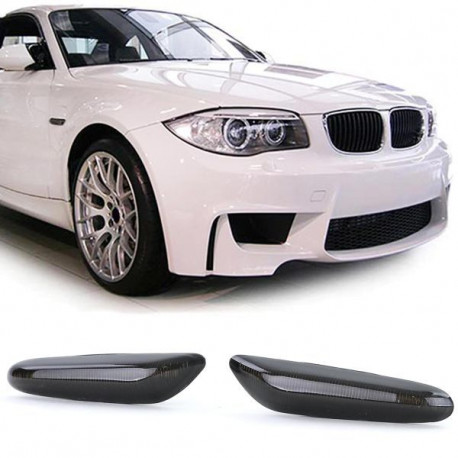 Fari RACES frecce laterali a LED per BMW 1 Series E81 E87 E82 E88 04-12, nero-fumé, V2 | race-shop.it
