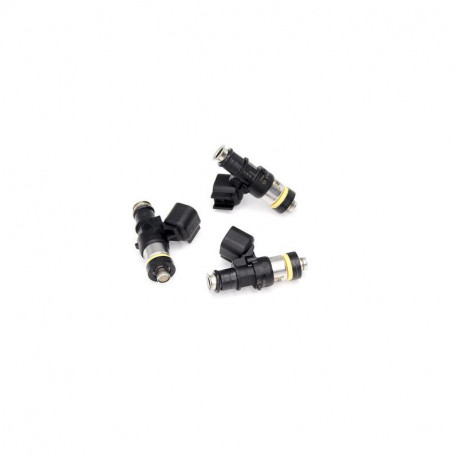 For a specific vehicle Set of 3 Deatschwerks 700 cc/min injectors for Yamaha Nytro (08-12) | race-shop.it