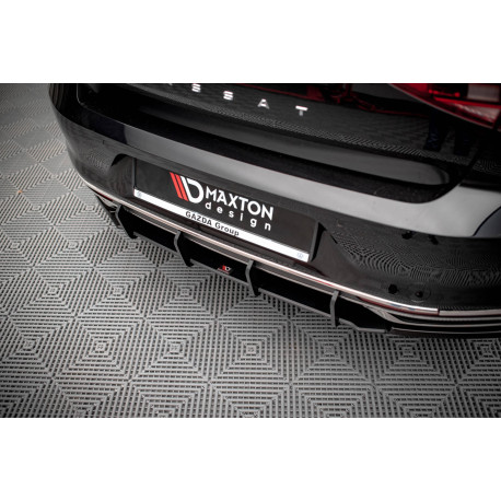 Body kit e accessori visivi STREET PRO Rear Diffuser Volkwagen Passat B8 Facelift | race-shop.it