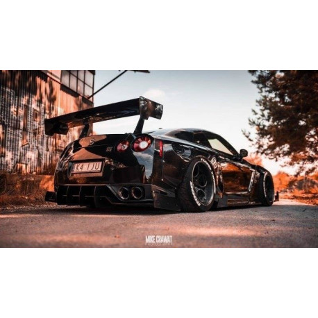 Body kit e accessori visivi Diffusore posteriore Nissan GTR | race-shop.it