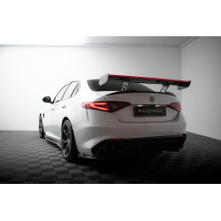 Alettone in carbonio+ LED Alfa Romeo Giulia Quadrifoglio
