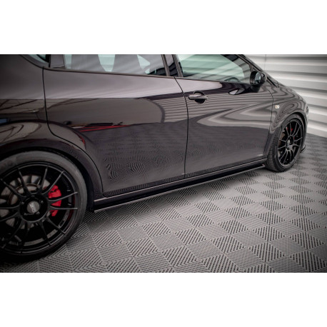 Bazár DIFFUSORI LATERALI PER PARAURTI SEAT LEON MK2 CUPRA / FR DANNEGGIATI | race-shop.it