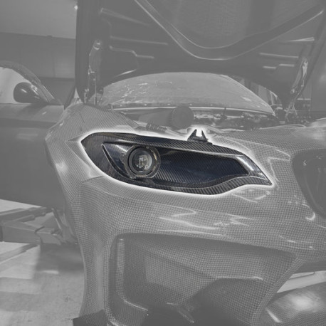 Fari HGK BMW F22 Faro di ricambio in fibra di carbonio con lente a LED | race-shop.it