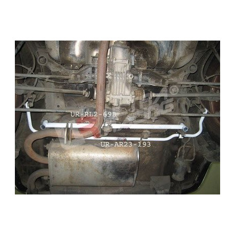 Strutbars (montanti) Nissan X Trail 01-07 UltraRacing a 2 punti Barra posteriore&nbsp;inferiore | race-shop.it