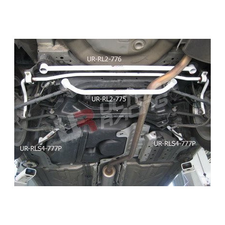Strutbars (montanti) Honda Accord 08+ 4/5D UltraRacing Barra posteriore&nbsp;inferiore 775 | race-shop.it