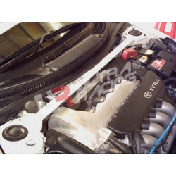 Toyota Celica T-Sport 00+ UltraRacing Barra anteriore&nbsp;superiore