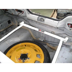 Honda Integra 01-06 DC5 UltraRacing 4 punti&nbsp;Barra posteriore&nbsp;per bagagliaio