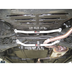 Hyundai i30 07+ UltraRacing a 2 punti Barra posteriore inferiore 676