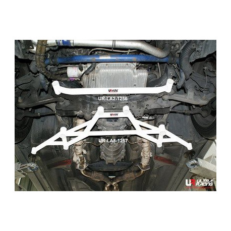 Strutbars (montanti) Nissan 350Z 02-08 UltraRacing Barra inferiore dell`assale anteriore 1256 | race-shop.it