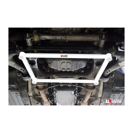 Strutbars (montanti) Lexus LS 430 00-06 UltraRacing Barra inferiore del pavimento anteriore - 4 punti | race-shop.it