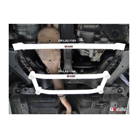 Strutbars (montanti) Nissan Cefiro 98-03 A33 UltraRacing Barra anteriore 4-punti Barra ad H H-Brace | race-shop.it