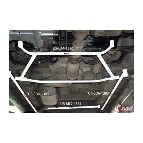 Strutbars (montanti) Honda Odyssey 94-98 RA 2.2 UltraRacing Barra anteriore 4-punti Barra ad H H-Brace | race-shop.it