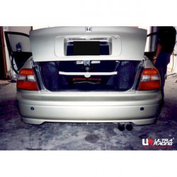 Honda Accord 94-97 2D UltraRacing Barra superiore posteriore regolabile
