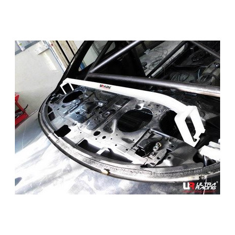 Strutbars (montanti) Nissan S14 95-99 UltraRacing a 2 punti Barra superiore posteriore | race-shop.it