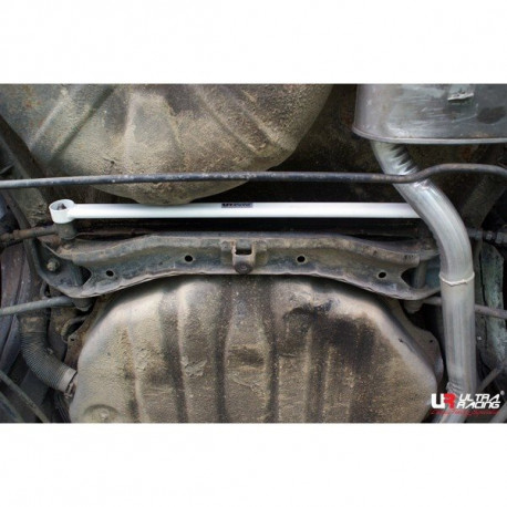 Strutbars (montanti) Nissan Bluebird 83-90 U11 1.8 Ultra-R Barra posteriore&nbsp;inferiore | race-shop.it
