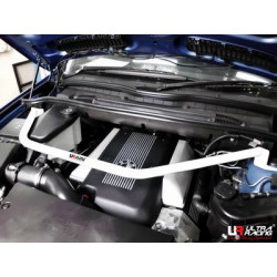 BMW E53 X5 4.4 99-06 UltraRacing Barra anteriore&nbsp;superiore