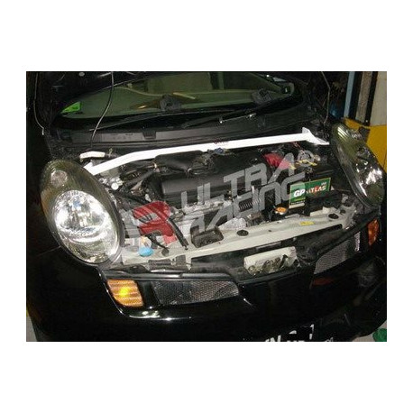 Strutbars (montanti) Nissan Micra K12 02-07 UltraRacing Barra anteriore&nbsp;superiore | race-shop.it